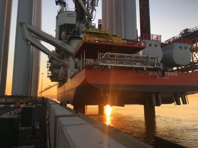 windhoist hornsea one wind farm